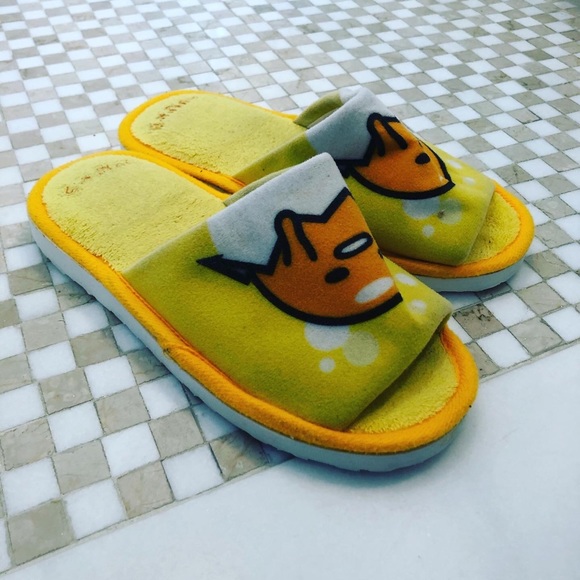 Gudetama Slippers - Picture 1 of 7